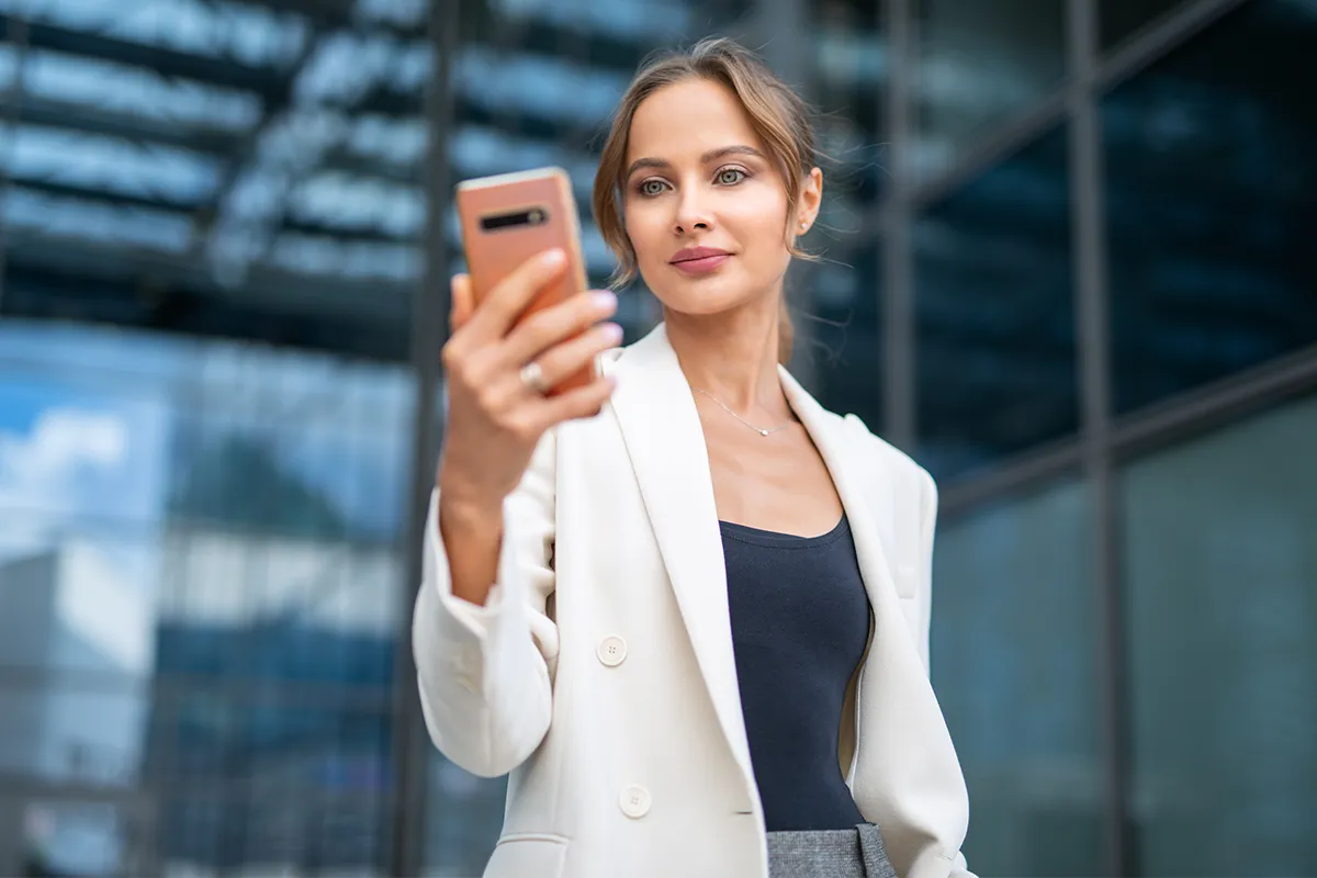 Como trabalhar marca pessoal com a ajuda do CRM imobiliário